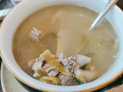霸王花杏仁煲龙骨-堂宴·老厦门私房菜(1988仙岳总店)