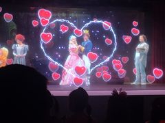-彩色熊猫剧场