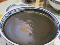 手工黑芝麻糊-广信牛奶甜品世家(台东店)