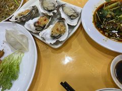 -鹏城人家海鲜酒家·23年老字号(较场尾店)
