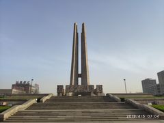 -唐山抗震纪念碑广场