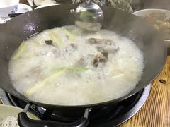 -大富蚝乌东哥饭店·石锅鱼杂·柠檬鸭(革新路店)
