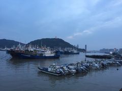 -沈家门海鲜夜排档(东港店)