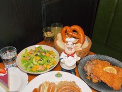 -普兰达德国餐厅·德式脆皮烤猪肘·自酿啤酒(观唐店)