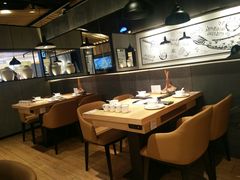 -山城外·非遗酸菜鱼(新都汇融店)