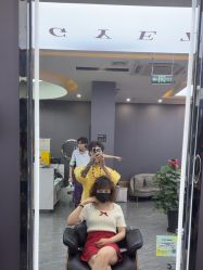 -藤野造型烫染·漂发