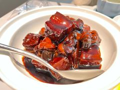 百叶结红烧肉-屋里厢上海菜馆