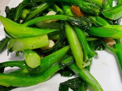 蒜蓉芥兰-香港新发烧腊茶餐厅(书城店)