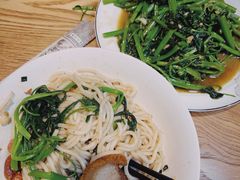 -牛八宝桂林米粉(八里庄店)