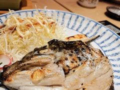 和风烧三文鱼鱼头-万岁寿司(芳村店)