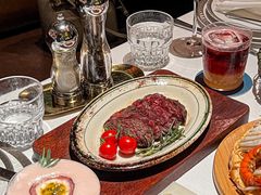 -Mogul Eatery·大亨餐酒馆