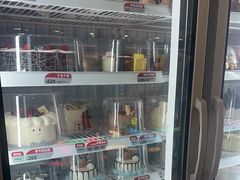 -DQ·蛋糕·冰淇淋(周浦万达店)