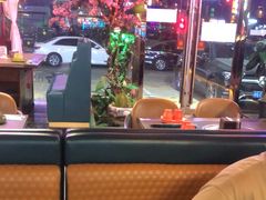 -路边边.炒菜烧烤.音乐餐厅(良乡长虹店)