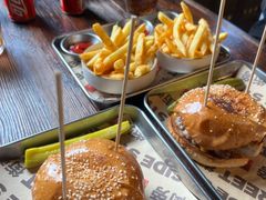 -Side Street街旁(交道口店)