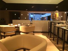 iphone_upload_pic-中航泊悦酒店·云庭咖啡厅(虹桥机场T2店)