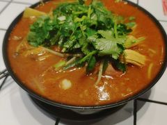 -肥汁米蘭香港米线(长宁来福士店)