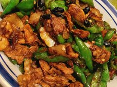 辣椒炒肉-万小金辣椒炒肉(三经路店)