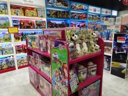 -南婷玩具(新城吾悦广场店)