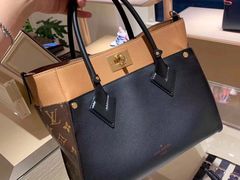 -LV路易威登(时代广场店)