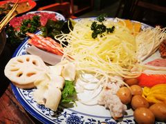 -周小明火锅(黑金冠社区店)