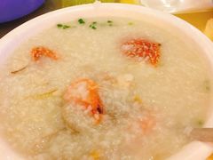 -覃记海鲜美食餐厅