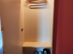 -卡罗酒店(东门晒布地铁站店)