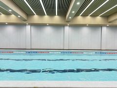 -蓝海豚游泳俱乐部(南京西路店)