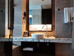 -上海龙之梦万丽酒店