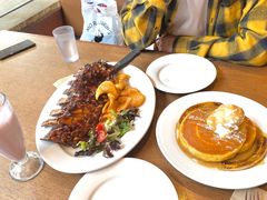 -Pancakes on the rocks(Darling Harbour)