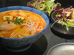 鸟啸叻沙米粉-鸟啸酒场 by MIG(长乐路店)