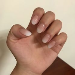 -一笔绣狂草美甲坊