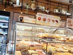 面包甜点陈列柜-罗森尼娜(德思勤店)