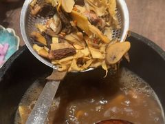 -蘑界·野生菌火锅(深业上城店)