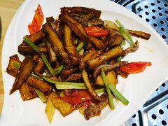 -宏记广东客家菜(丰汇店)
