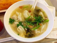 早餐鲜肉小馄饨-永和大王(赤峰路二店)