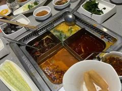 -海底捞火锅(凯德广场店)