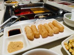 -海底捞火锅鲜切牛肉主题店(长寿路店)