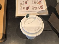-星巴克(金华东阳银泰城店)
