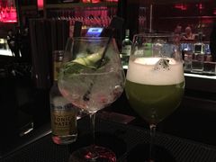 -OZONE 顶楼酒吧(香港丽思卡尔顿酒店)