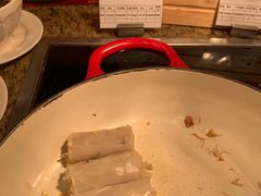 -华邑酒店·鲜艳全日自助餐厅