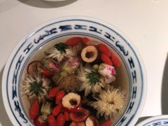 -首秀·四川料理(吾悦广场店)