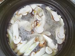 -牛羊鲜汤锅(塔公镇菜市场店)