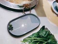 -左庭右院鲜牛肉火锅(浦江欢乐颂店)