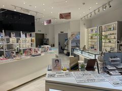 -沫芮眼镜·蔡司·依视路·尼康明月(环创店)