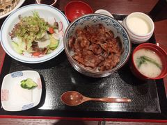 -翔峰炭火鳗鱼(悦泰街里公寓店)