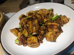 五花肉烧本地大笔管-味莊·青岛菜(云霄路店)