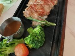 -悦荟牛排餐厅(萨尔图万达店)