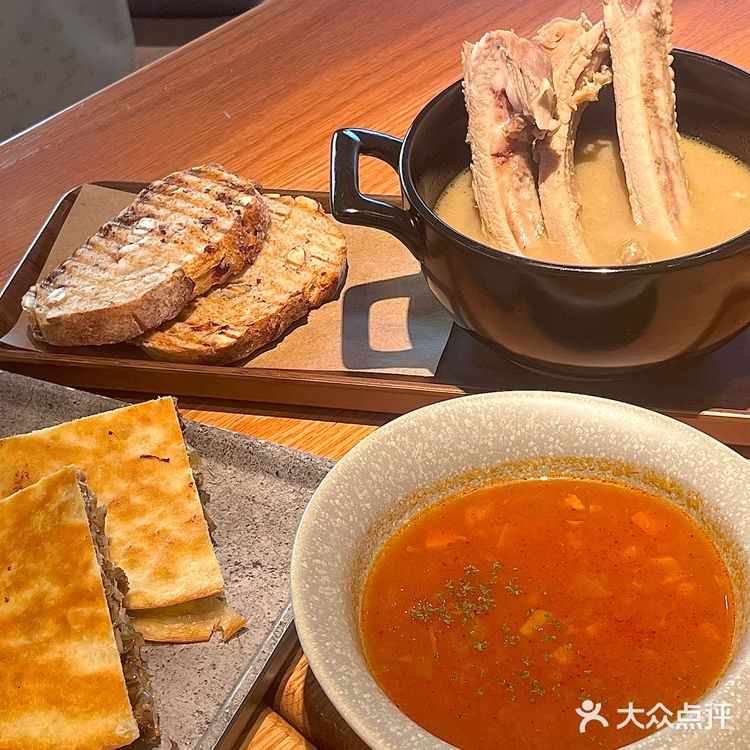 昆山万象汇 [礼花]心心念念的豆库ʕ •ᴥ•ʔ