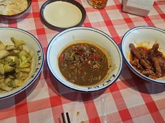 -笨豆腐居民楼菜馆•江西小炒(天津开发区店)