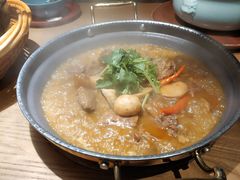 灶膛罐罐牛腩-吃饭皇帝大(合生汇店)
